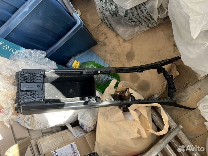 Центральная консоль Lexus IS 250