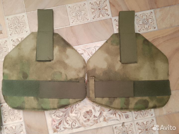 Бронежилет с плитами