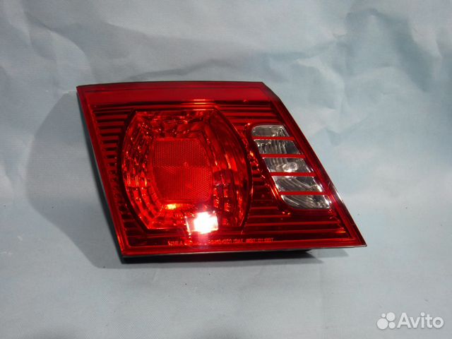 Фонарь левый внутренний Kia Magentis 1 / Optima 1