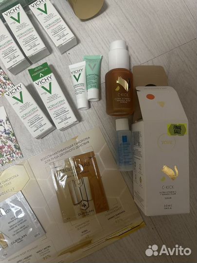 Огромный набор косметики 35 средств Clarins, Vichy