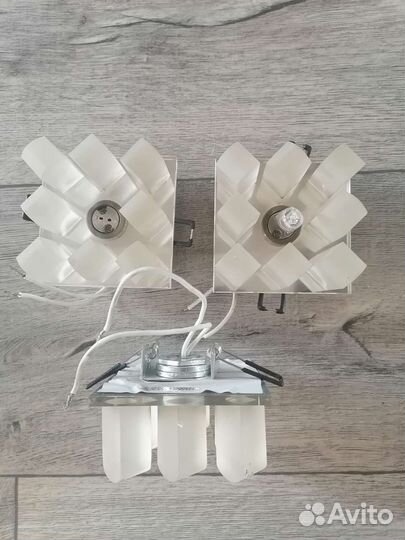 Светильник потолочный встраиваемый