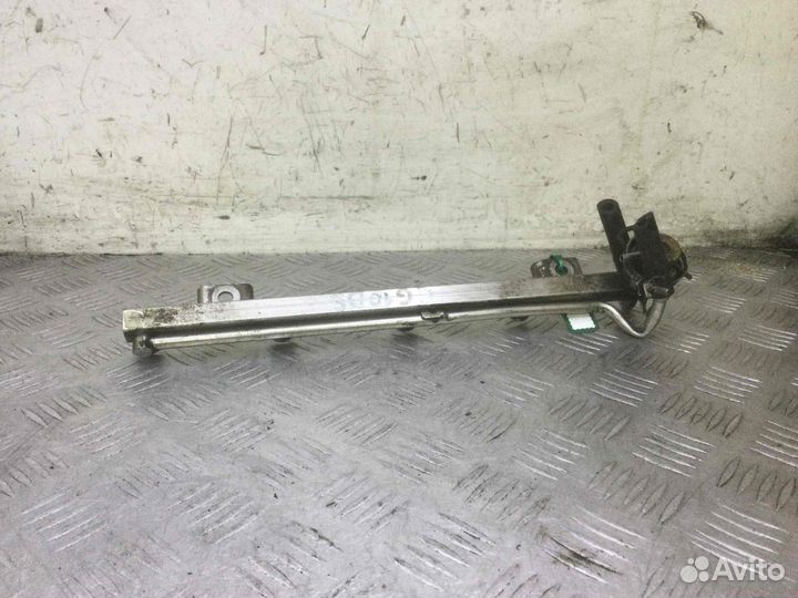 Топливная рампа Nissan Micra Cg10de