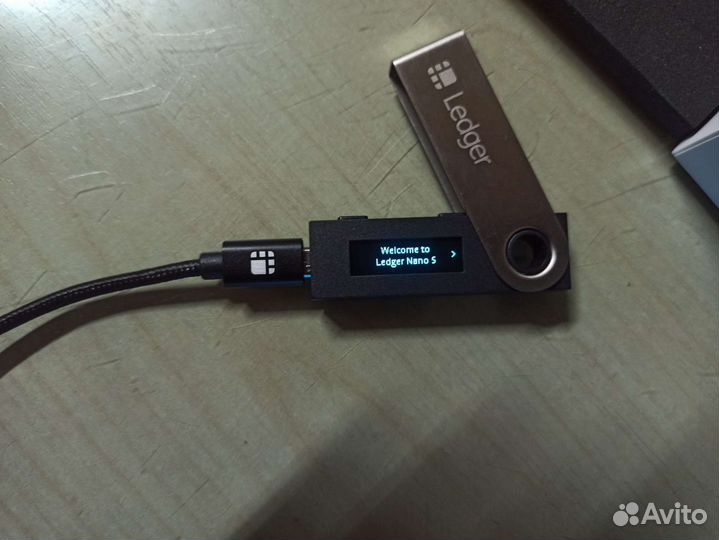 Аппаратный кошелек для криптовалют ledger nano s