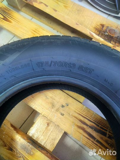 Arivo Premio ARZero 175/70 R13 82T