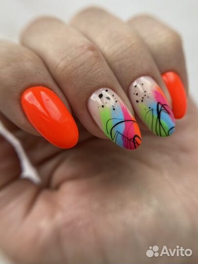 Маникюр/педикюр