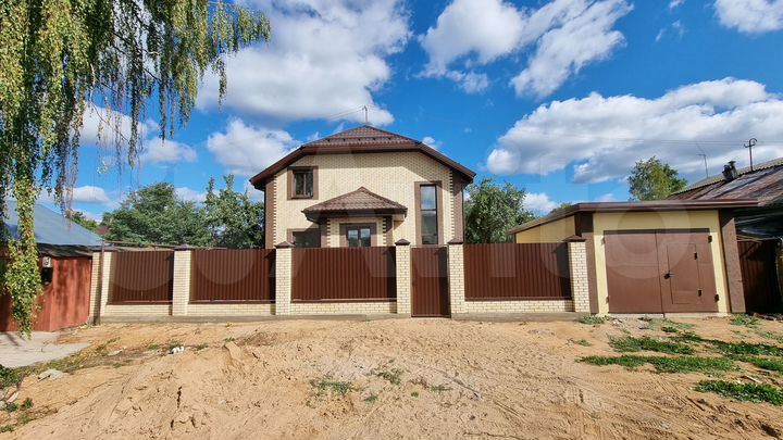 Коттедж 160 м² на участке 9,3 сот.