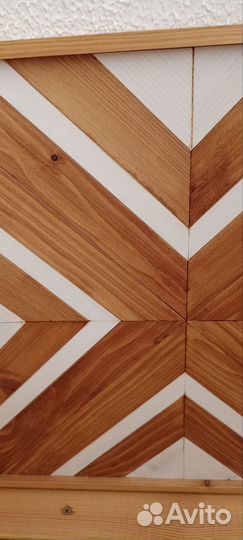 Панно из дерева