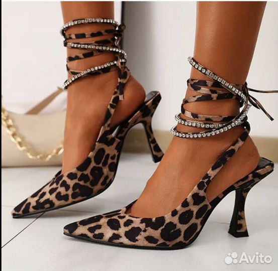 Босоножки женские новые