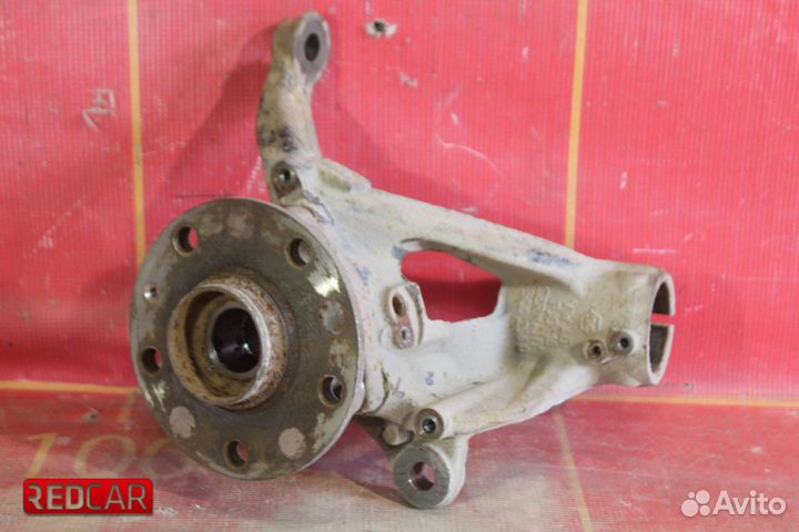 Кулак поворотный перед прав Skoda Octavia 3 A7 (13