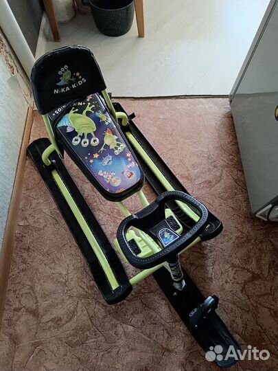 Детский снегокат