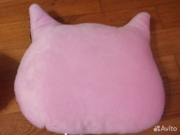 Подушка с пайетками, розово-серебристый кот