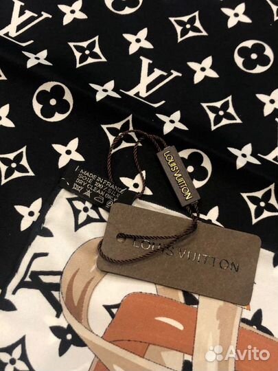 Шелковый платок Louis Vuitton белый с черным