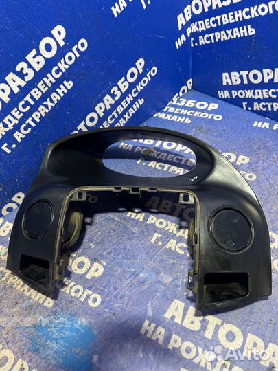 Накладка центральной консоли Geely Mk седан