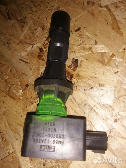 Катушка зажигания Mazda 2.0 LF17