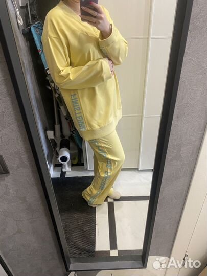 Спортивный костюм женский желтый свитшот и брюки