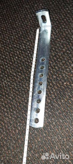 Крепление для ящика Дакен (к полу)