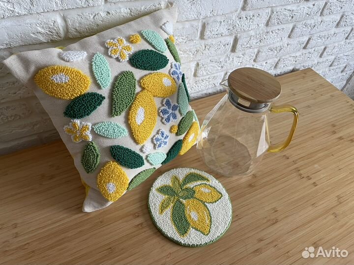 Подарочный набор для женщин на 8 марта