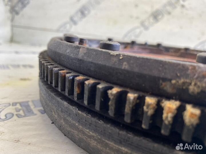 Маховик двухмассовый Volkswagen Golf 4