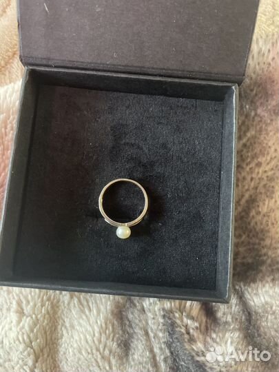 Серебряное кольцо