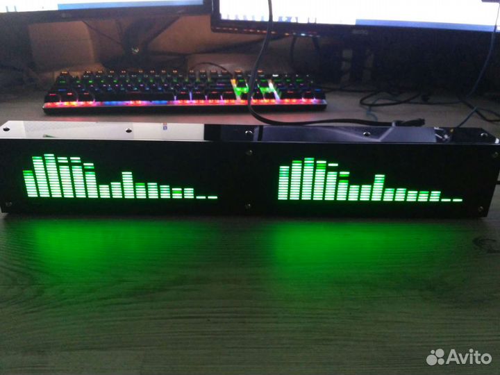 Спектроанализатор звука 2 канала 16 полос