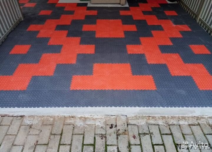 Модульный пол для гаража