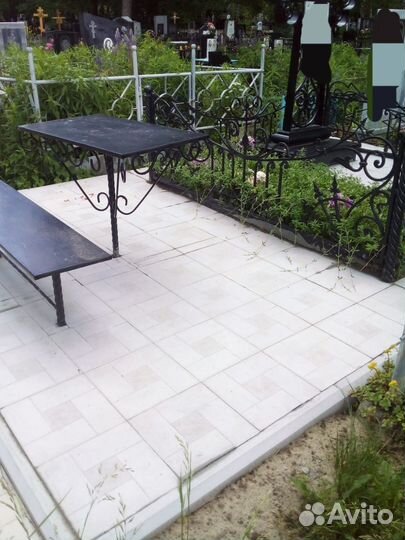 Благоустройство могил укладка тротуарной плитки