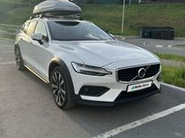 Volvo V60 Cross Country 2.0 AT, 2019, 165 000 км, с пробегом, цена 3 230 000 руб.