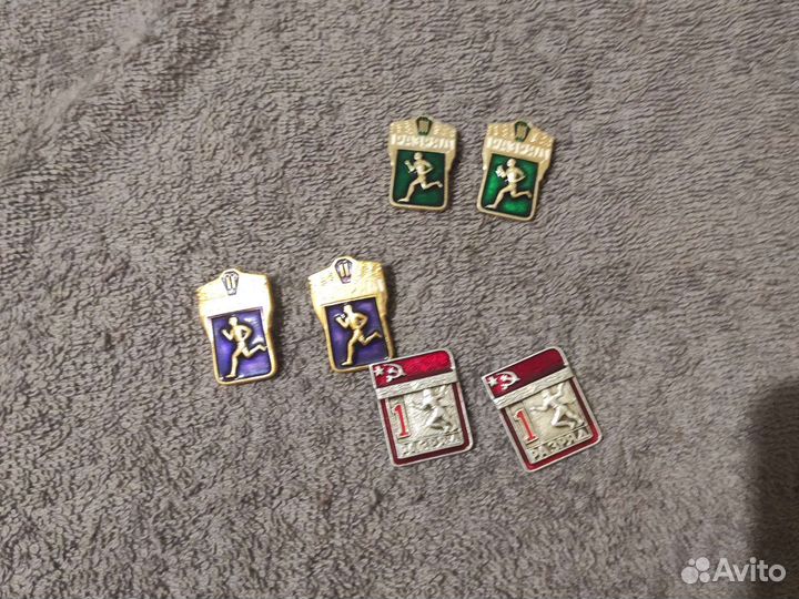 Значки разрядов