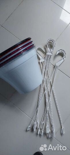 Кашпо для цветов Б.У. Цена с подвесами