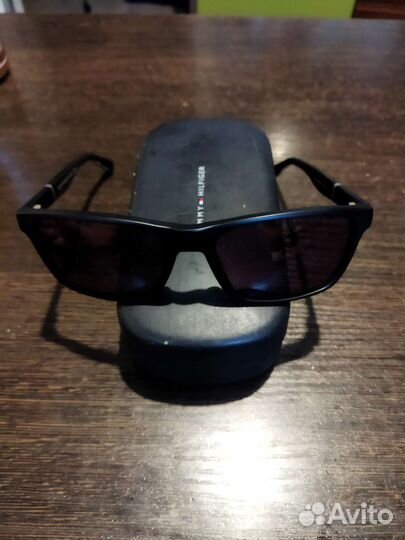 Солнцезащитные очки мужские брендовые