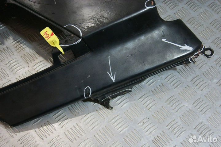 Пластик боковой Honda CBR600F2