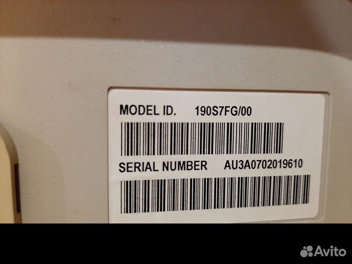 Монитор Philips