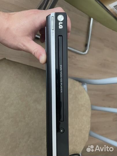 Dvd плеер с караоке LG DK869