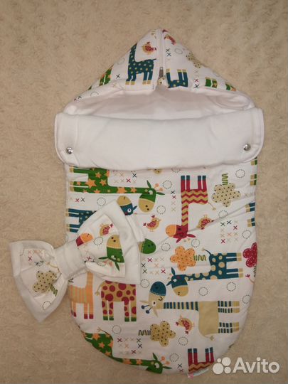 Конверт на выписку жирафики Lovely care демисезон