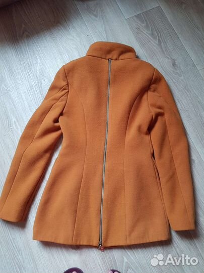 Пальто для девочки 40 размер