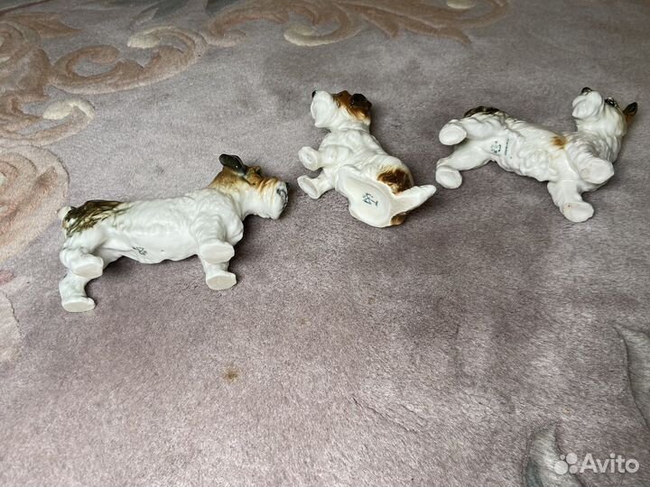 Фарфоровая статуэтка Собака Karl Ens(Карл Энс)