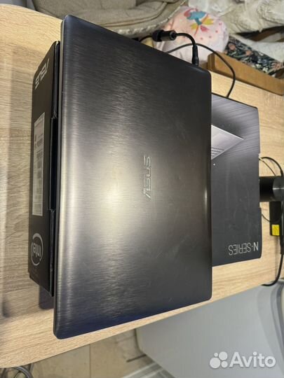 Ноутбук asus N550J