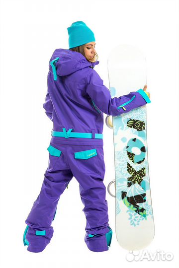Комбинезон для сноуборда женский