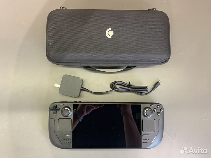 Консоль Valve Steam Deck (256 Gb)