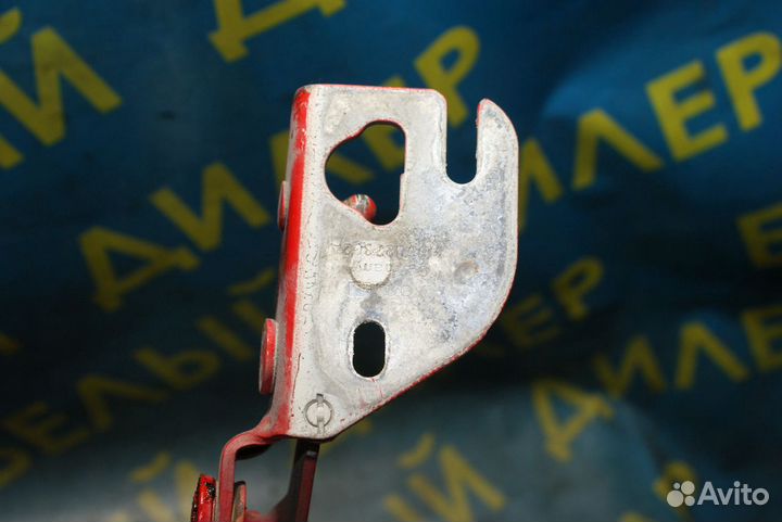 Петли крышки багажника Volkswagen Bora