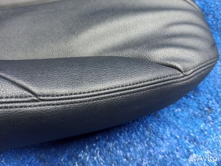 Спинка сиденья передняя правая Bmw F30