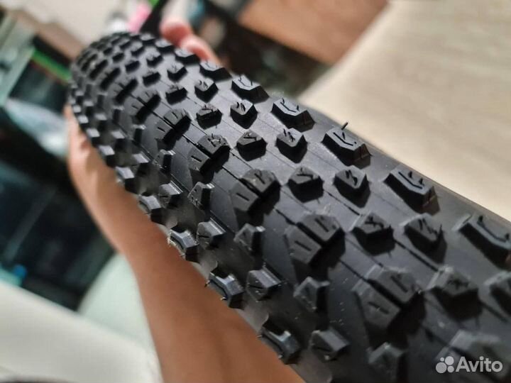 Покрышки Maxxis Ikon 27.5x2.20