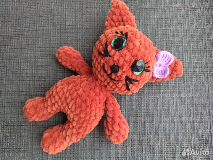 Вязаная кошка