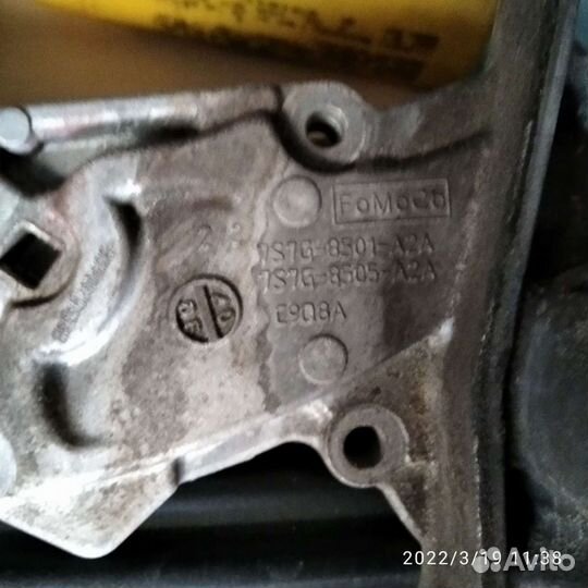 Помпа форд фокус 2