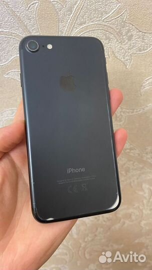 iPhone 7, 32 ГБ