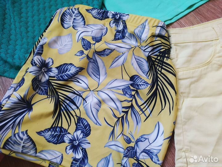 Пакет фирменных вещей