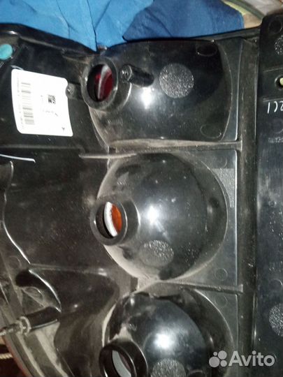 Задние фары