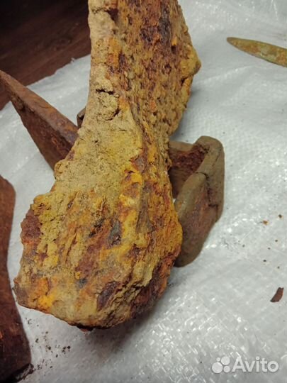 Топор кованный