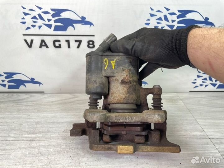 Суппорт задний правый Audi A6 C6 ASB 3.0 TDI 2008