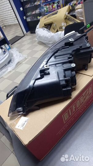 Фара Volkswagen Polo рестайлинг